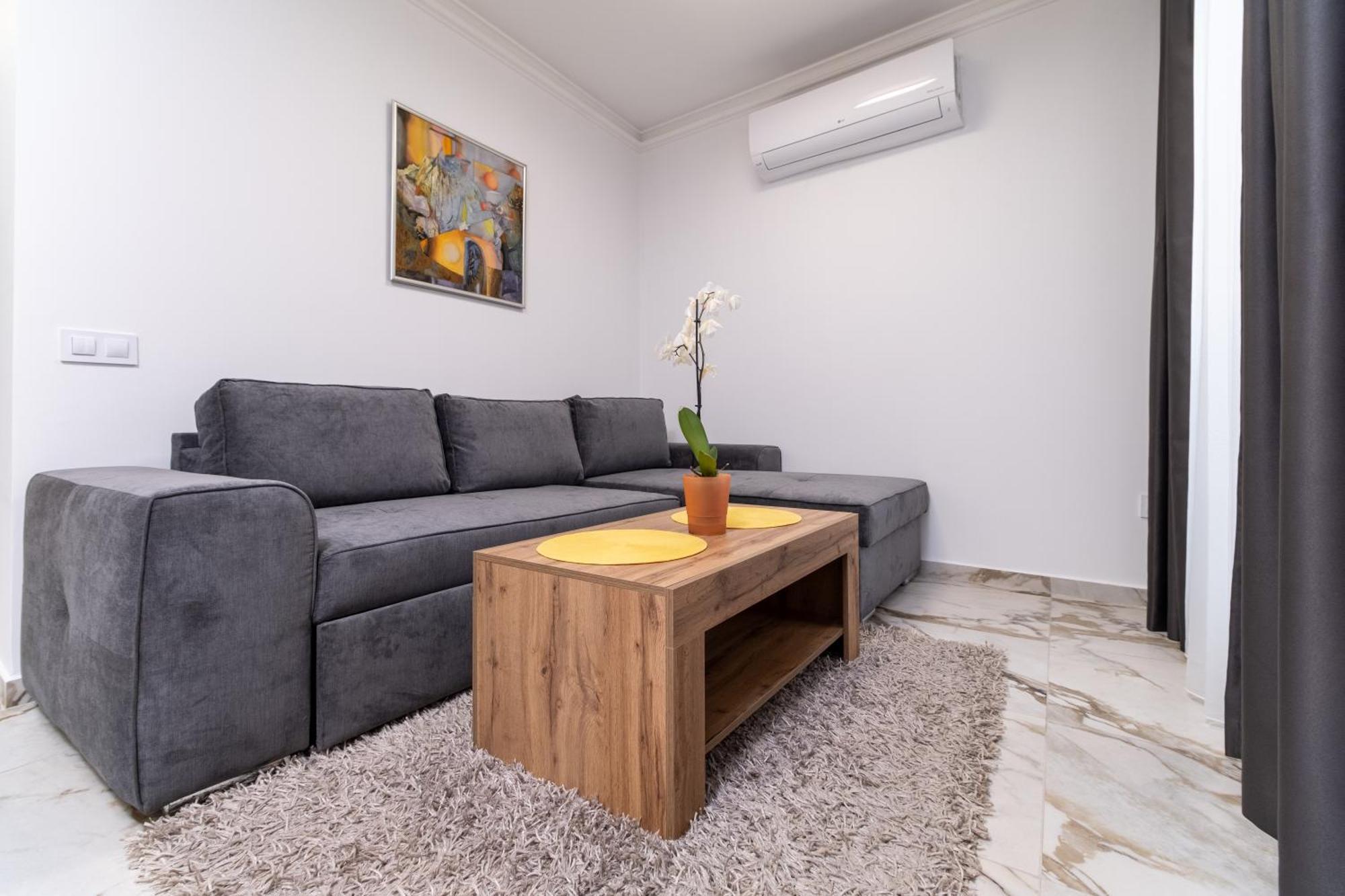 Modern 1-Bedroom Apartments Plovdiv Kültér fotó
